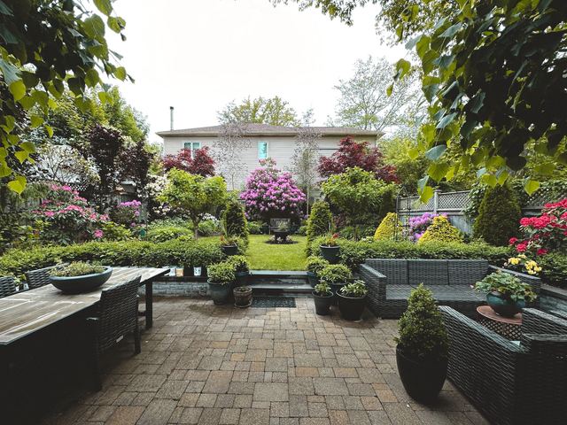 Des jardins paysagers réalisés, style par style et terrain par terrain Des jardins paysagers réalisés, style par style et terrain par terrain