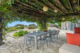 Pergola et abri de jardin, ce qui les distingue